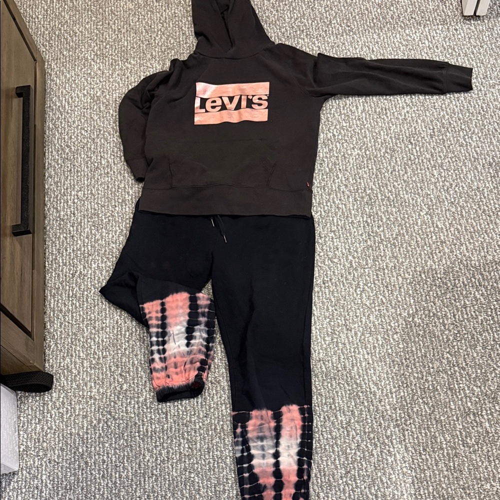 Set sweater shirt and pants